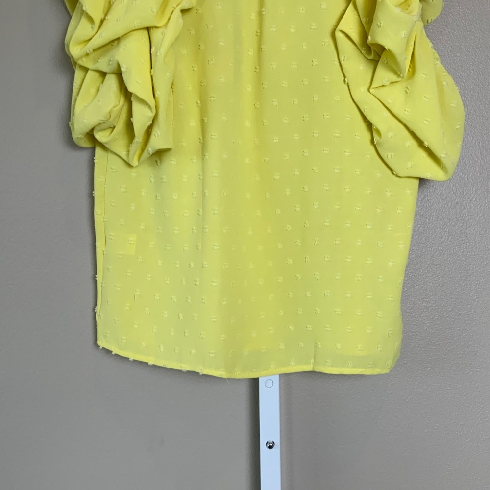 THML Ruffle Sleeve Top - Picture 16 of 16